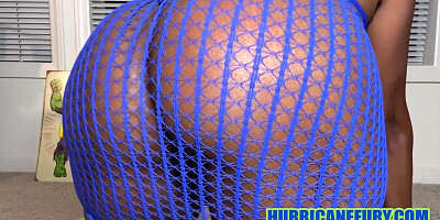 Booty In Fishnet: Hairy Pussy Squirting, Anal & Dp 11 Min