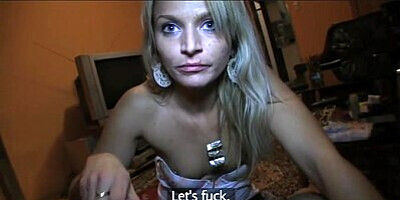 PublicAgent Sophia Fucks me for Money