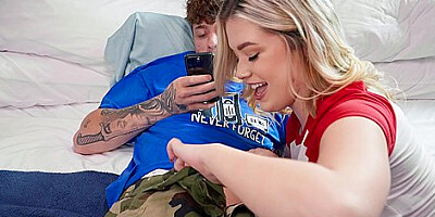 Shes Down With The Dilfness - Ashley Alexander