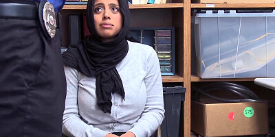 Arab shoplifter Ella Knox is willing to do anything to prevent from going to jail