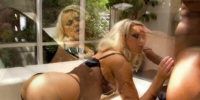 Ebony babe Anikka Albrite gets fucked nicely by white penis