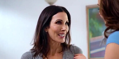 Didnt Expect To Get Kissed - Shay Sights, Freya Parker And Busty Stepmom