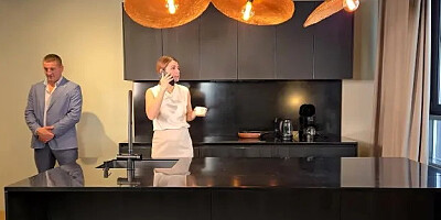 The Bodyguard Fullfilled His Fantasy and Fucked His Boss before Important Mee...