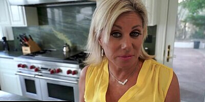 Hot Step Grandma And Her Mature Bestie Jamie Foster & Payton Hall Share Young Stud - PervNana