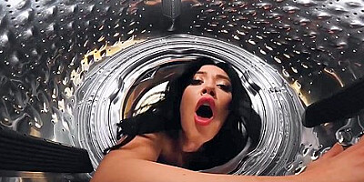 Alluring Beauty Megan Maiden Hot Video