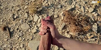 Amateur Voyeurs Hike Naked & get a Blowjob with Huge Cumshot