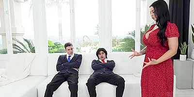 Skylar Snow And Payton Preslee In When Their Stepsons Skip School Stepmoms And Know A W