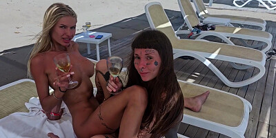 I Love It When All People Look At Us While We Have Sex On The Beach