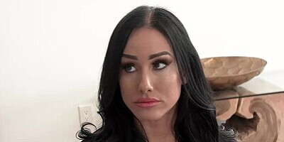 Delivery Goes Hardcore When Big Tits MILF Jennifer White Gets Ass Licked and Railed by Tommy Pistol