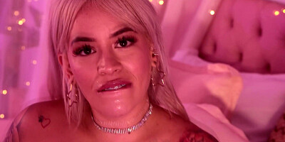 Tattooed Horny Babe Engages in Teasing and Masturbation