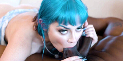 Up Close With Jewelz Blu, Scene #01