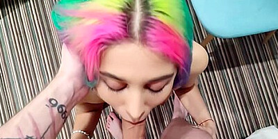 Lil Endi And Roxy Lips - Roxy Bends Over To Welcome Massive Cock