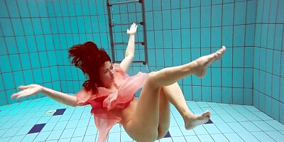 Madam's swimming pool movie by Underwater Show