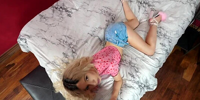 Skinny blonde revenges on boyfriend by seducing her stepbro