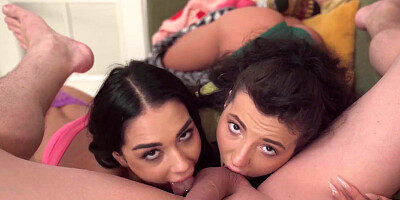 Babes in heat Mini Mitzi and Black Angel needs pussy drilling right away