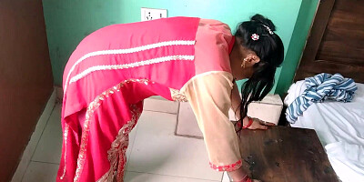 Brunette with a chubby body banged by her husband