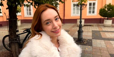 Met the Porn Actress on the Street and Fucked Her the Same Day for a Cup of C...