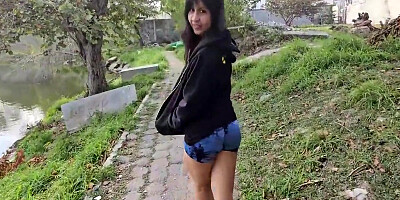 Nabe Girl - Mamada En El Lago. Le Pido Una Masturbada Y Mamada Por Una Recompensa. 9 Min