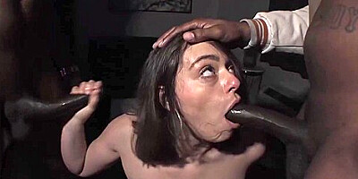 Sophia Burns - Pound Town