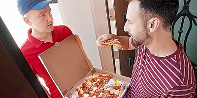 Gorgeous Bimbo Porn Emotional With Maddy May And Van Wylde