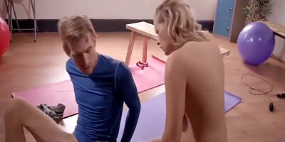 Fucking Girl With Big Bouncing Boobs To Cum With Candy With Candy Alexa