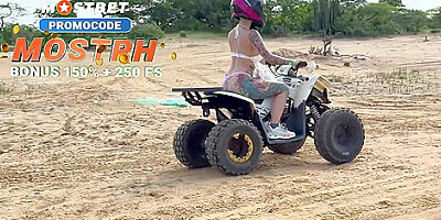 Horny Colombian Fucks The Hotel Employee