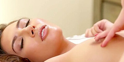 Darcie Dolce In Natural Titted Sits On Top Of Me To Lick Petite Body And Pussy