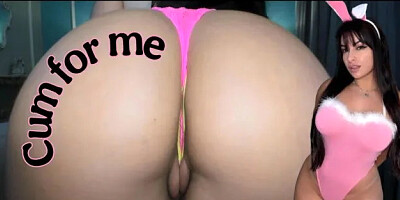 Hot Latina Twerking in Yoga Tight Shorts Perfect Blowjob and Perreo