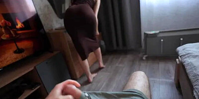 Step Sister Caught Step Brother with a Boner and Help to Cum Quickly!