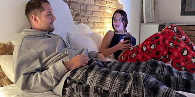 When Step-Mom Cleaning My Room I Came To Step-Sis And Fuck Her But Accidentally Cum Inside Her Pussy 11 Min With Sugary Kitty