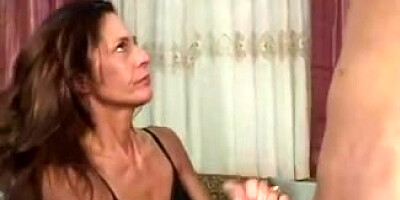 Skinny Mature Deep-Throaters Sherry Wyne Gets Her Mouth Nailed