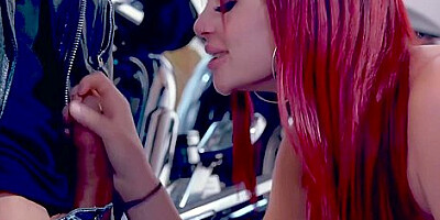 Is Attracted To Her New Tenant Who Ends Fucking Her Rough - Tommy Gunn And Ginger Elle