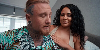 Lola Bratz And Danny D In Not The Room We Expected