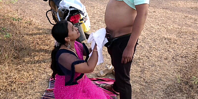 Indian Wife Outdoor Blowjob Licking Fingered and Fucked