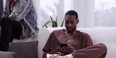 Harley King, Scene #01