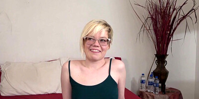 Desperate Amateurs Pearl gets her tight pussy pounded hard