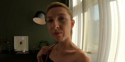 Shaved pussy babe exposing herself for the camera