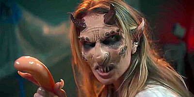 Anna Claire Clouds, Ashley Lane And Tommy Pistol In Terrifying Monster Surgeon Creates Human Demon Hybrid