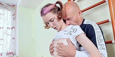 Old-n-Young - Alice Paradise - Grabbing dumbbells and a dick