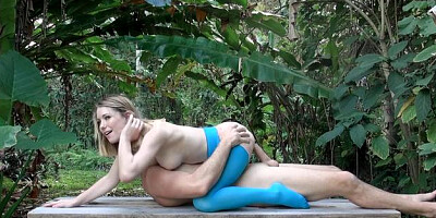 GF R.: Sean Lawless together with Raylin Ann outdoors