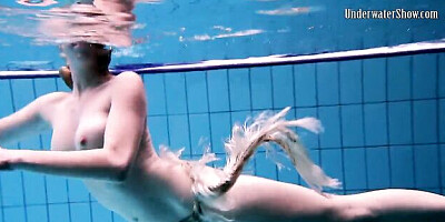 Water xxx with classy female from Underwater Show