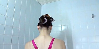 Okk-087 Yurika Aoi Wet, Shiny And Tight Fitting, Divine Competitive Swimsuit. Enjoy The Sight Of A Cute Girl In A Competitive Swimsuit! This Av Starts With Secretly Filming Her Changing, And Includes Close-ups Of Small Breasts, Big Breasts, Shaved Pussies