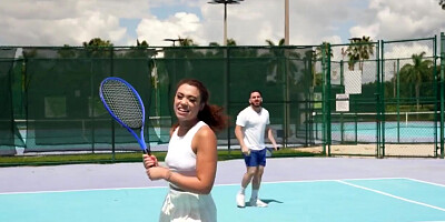 Tennis Then A Horny Hump With Ebony Cutie - Peter Green