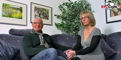 German wife wants to make a threesome and cheat