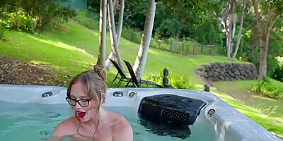 Brown Hair With Scarlet Chase And Scarlet S