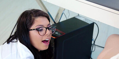 Petite latina satisfying her lesbian boss in the office