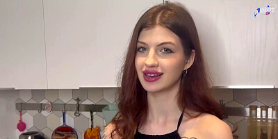 I Know how to Treat with My Best Friends Mom Well =