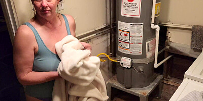 A Lonely MILF seduces a young man who rents her basement apartment. ...The landlady... Part 1.