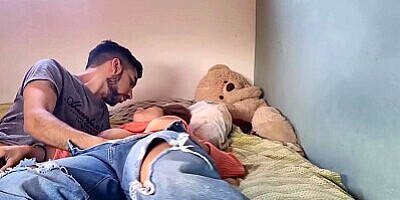 my cousin wakes me up from a nap by touching me