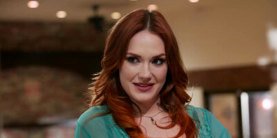 stepmom__with_stepson_on_vacation